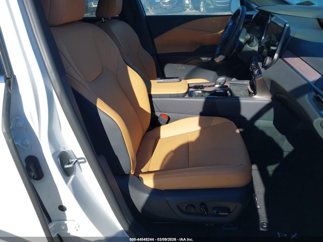 Продаж на аукціоні авто 2024 Lexus Rx 350h Premium, vin: 2T2BBMCA2RC051836, номер лоту: 44548244