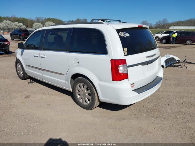 44548254 :رقم المزاد ، 2C4RC1BG4FR644548 vin ، 2015 Chrysler Town & Country Touring مزاد بيع
