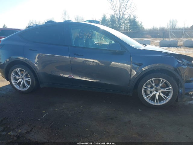 44548288 :رقم المزاد ، 5YJYGDEE9MF066094 vin ، 2021 Tesla Model Y Long Range Dual Motor All-wheel Drive مزاد بيع