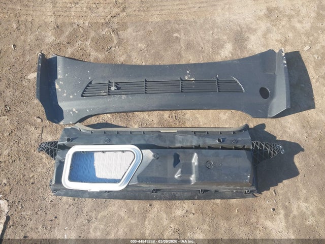 44548288 :رقم المزاد ، 5YJYGDEE9MF066094 vin ، 2021 Tesla Model Y Long Range Dual Motor All-wheel Drive مزاد بيع