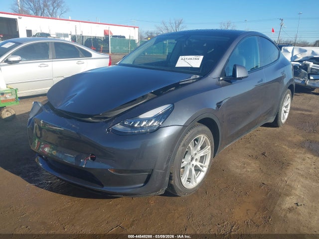 2021 TESLA MODEL Y 5YJYGDEE9MF066094 Photo 1