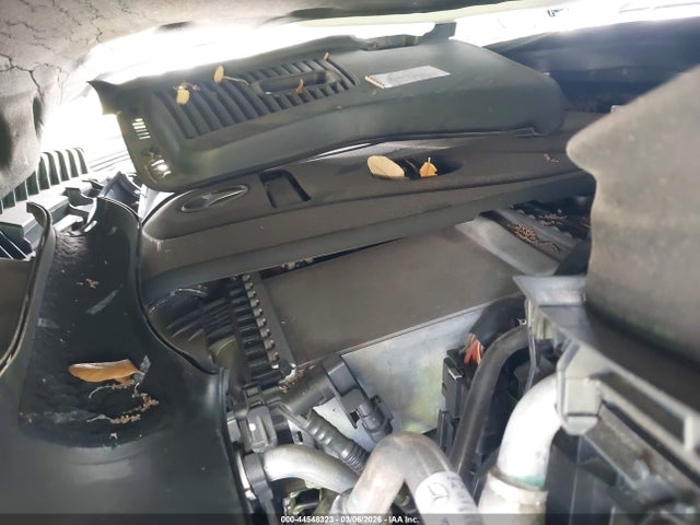 44548323 :رقم المزاد ، WDC0G4JB5HV002452 vin ، 2017 Mercedes-benz Glc 300 مزاد بيع