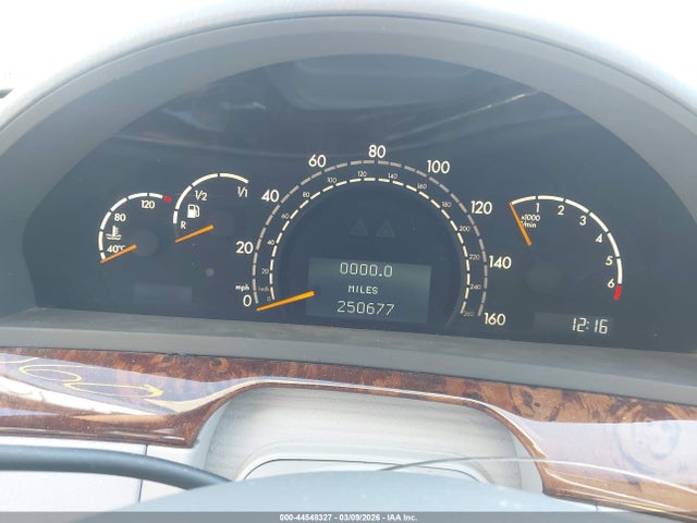 2002 Mercedes-benz S 500 მანქანა იყიდება აუქციონზე, vin: WDBNG75J32A293965, აუქციონის ნომერი: 44548327