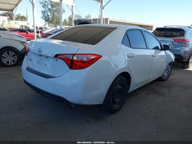 Toyota COROLLA L 2017 5YFBURHE7HP660846 Image 4