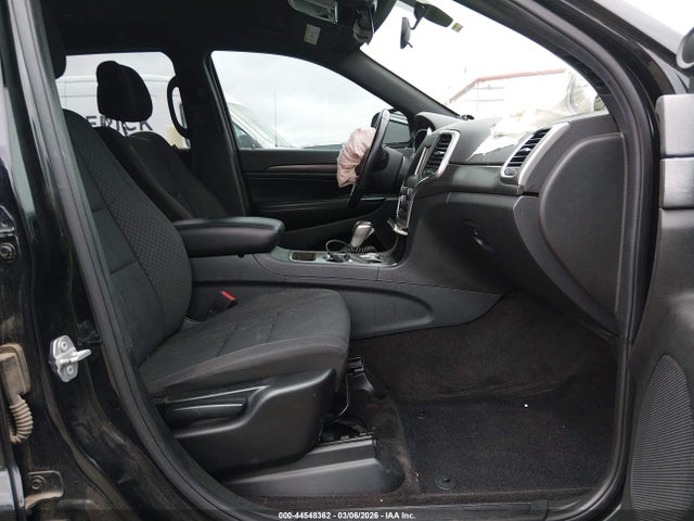 2018 Jeep Grand Cherokee Laredo 4x2 მანქანა იყიდება აუქციონზე, vin: 1C4RJEAG6JC438163, აუქციონის ნომერი: 44548362