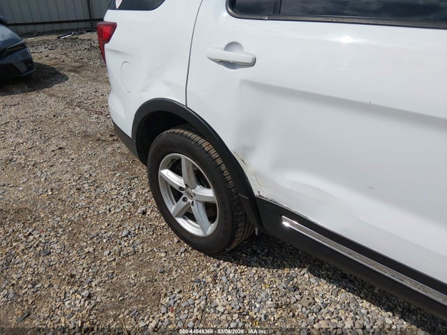 Ford EXPLORER XLT 2017 1FM5K7D86HGC18032 Image 19
