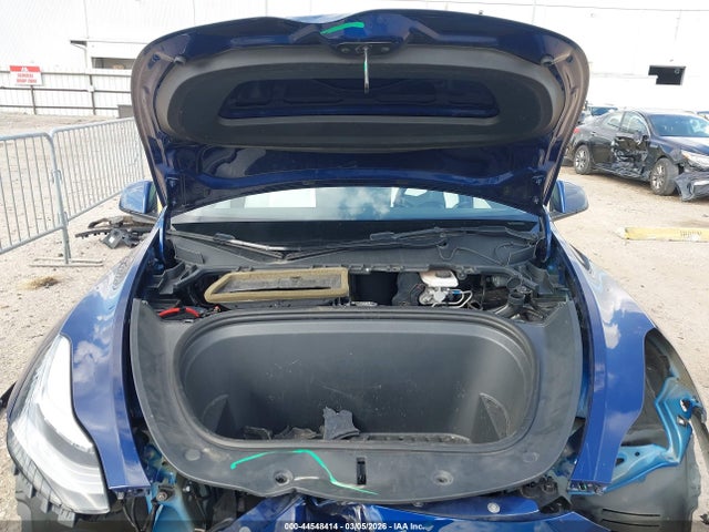 Продажа на аукционе авто 2021 Tesla Model Y Long Range Dual Motor All-wheel Drive, vin: 5YJYGDEE4MF178950, номер лота: 44548414
