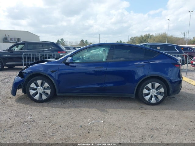 Продажа на аукционе авто 2021 Tesla Model Y Long Range Dual Motor All-wheel Drive, vin: 5YJYGDEE4MF178950, номер лота: 44548414