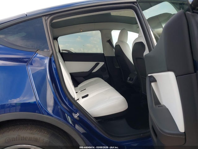 Продажа на аукционе авто 2021 Tesla Model Y Long Range Dual Motor All-wheel Drive, vin: 5YJYGDEE4MF178950, номер лота: 44548414