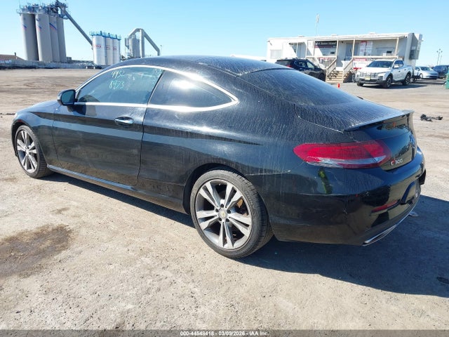 44548418 :رقم المزاد ، WDDWJ4KB2HF414828 vin ، 2017 Mercedes-benz C 300 4matic مزاد بيع