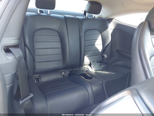 44548418 :رقم المزاد ، WDDWJ4KB2HF414828 vin ، 2017 Mercedes-benz C 300 4matic مزاد بيع