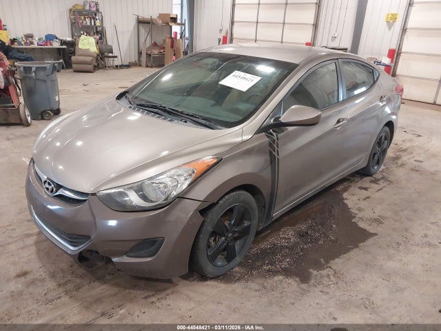 44548421 :رقم المزاد ، 5NPDH4AE0DH387105 vin ، 2013 Hyundai Elantra Gls مزاد بيع