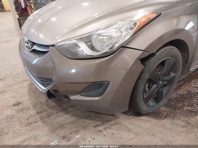 44548421 :رقم المزاد ، 5NPDH4AE0DH387105 vin ، 2013 Hyundai Elantra Gls مزاد بيع