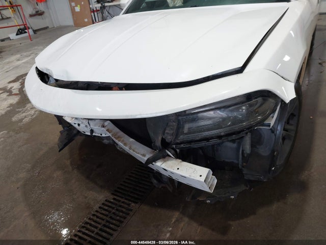 2C3CDXBG0KH709776 Dodge Charger Sxt Rwd