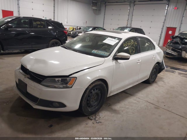 Продаж на аукціоні авто 2013 Volkswagen Jetta 2.0l Tdi, vin: 3VWLL7AJ5DM275576, номер лоту: 44548454