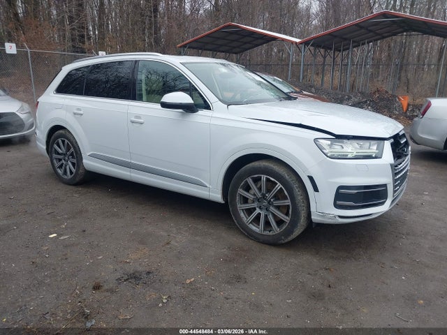 2019 AUDI Q7 WA1LHAF74KD019463 Photo 0