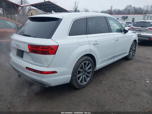 2019 AUDI Q7 WA1LHAF74KD019463 Photo 3
