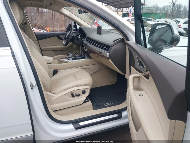 2019 AUDI Q7 WA1LHAF74KD019463 Photo 4
