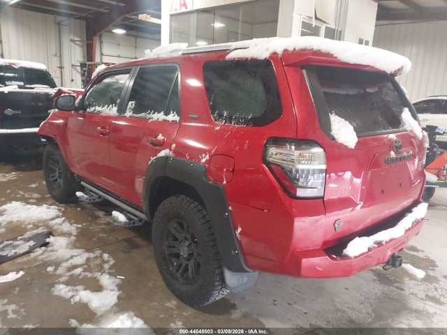 Toyota 4RUNNER SR5 2016 JTEBU5JR7G5333795 Image 3