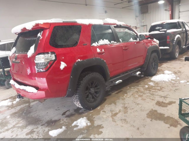 Toyota 4RUNNER SR5 2016 JTEBU5JR7G5333795 Image 4