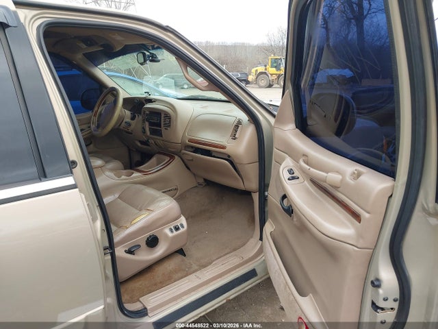 1998 LINCOLN NAVIGATOR 5LMPU28LXWLJ47214 Photo 4