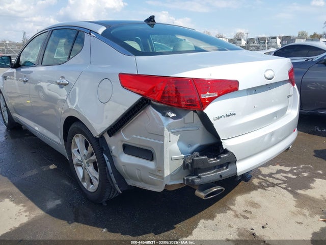2013 Kia Optima Ex მანქანა იყიდება აუქციონზე, vin: 5XXGN4A75DG214649, აუქციონის ნომერი: 44548531