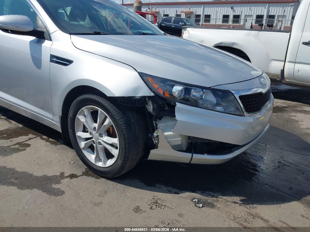 2013 Kia Optima Ex მანქანა იყიდება აუქციონზე, vin: 5XXGN4A75DG214649, აუქციონის ნომერი: 44548531