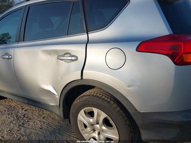 Toyota RAV4 LE 2015 2T3ZFREV0FW200542 Image 6