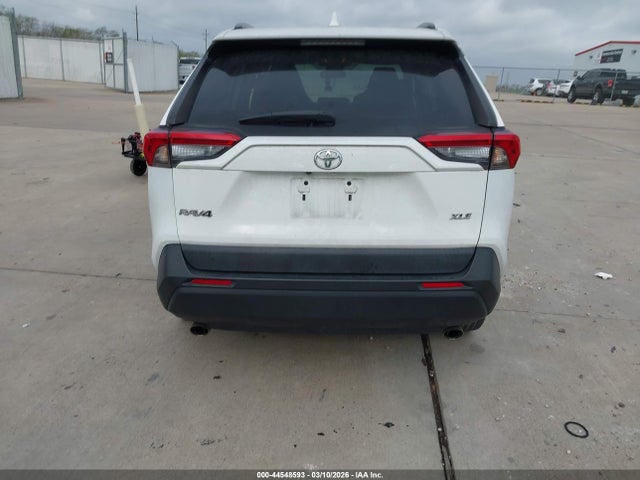 Toyota Rav4 Xle 2021 2T3W1RFVXMW138127 Image 16