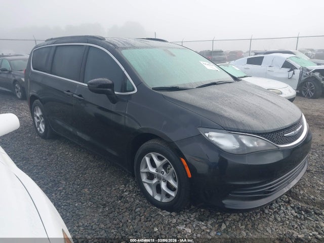 Chrysler Pacifica Touring 2018 2C4RC1DG4JR168095 Image 13