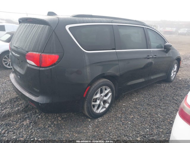 Chrysler Pacifica Touring 2018 2C4RC1DG4JR168095 Image 4