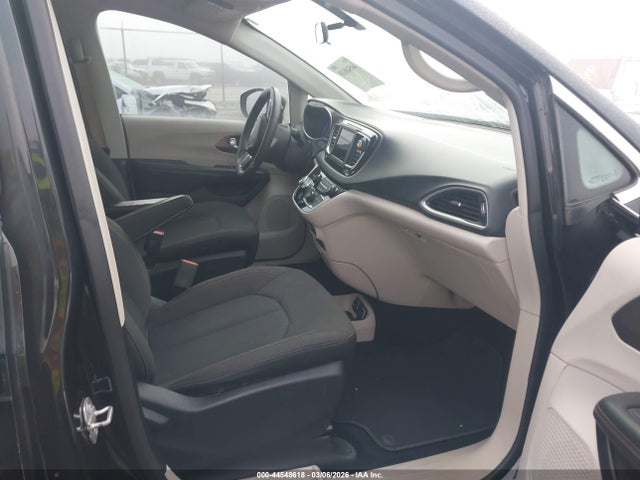 Chrysler Pacifica Touring 2018 2C4RC1DG4JR168095 Image 5