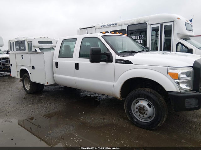 Ford F-350 Chassis Xl 2015 1FD8W3H63FEA14820 Image 17