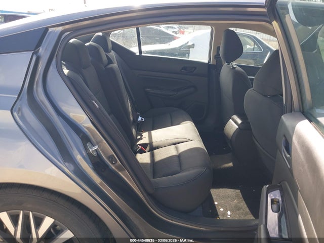 44548635 :رقم المزاد ، 1N4BL4DV3PN390687 vin ، 2023 Nissan Altima Sv Fwd مزاد بيع