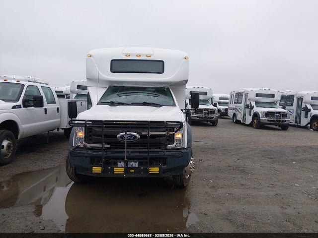 Ford F-450 Chassis Xl 2018 1FDAF4GT6JDA00259 Image 12