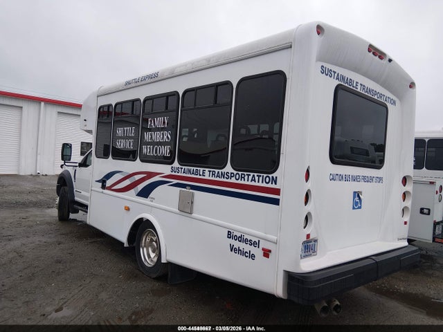 Ford F-450 Chassis Xl 2018 1FDAF4GT6JDA00259 Image 3