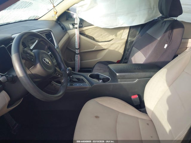 5XXGM4A79FG506827 KIA Optima Lx