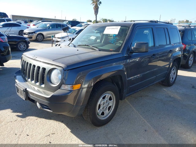 1C4NJPBA2FD401911 Jeep Patriot Sport