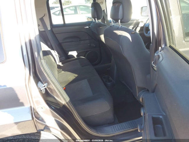 1C4NJPBA2FD401911 Jeep Patriot Sport