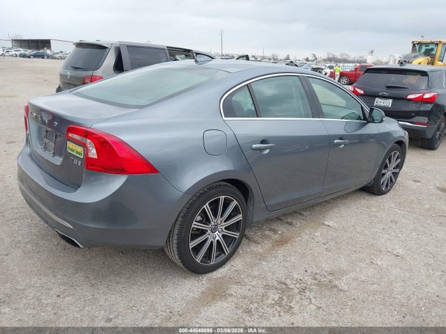 2016 VOLVO S60 INSCRIPTION LYV402FK9GB113500 Photo 3
