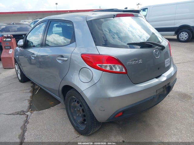 Mazda Mazda2 Sport 2014 JM1DE1KY3E0184336 Image 3