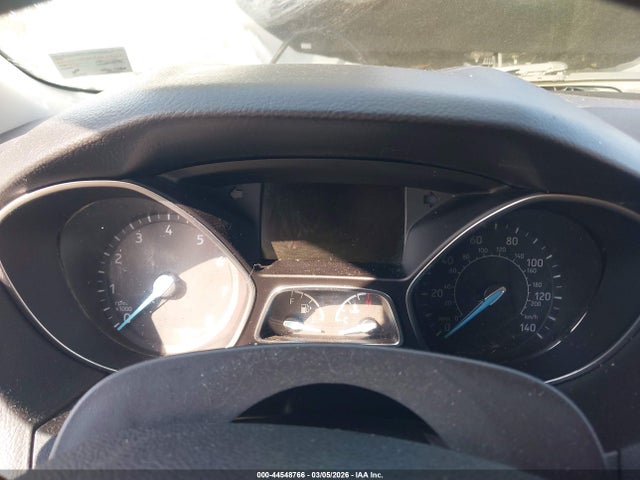 Ford FOCUS SE 2015 1FADP3K26FL204215 Image 7