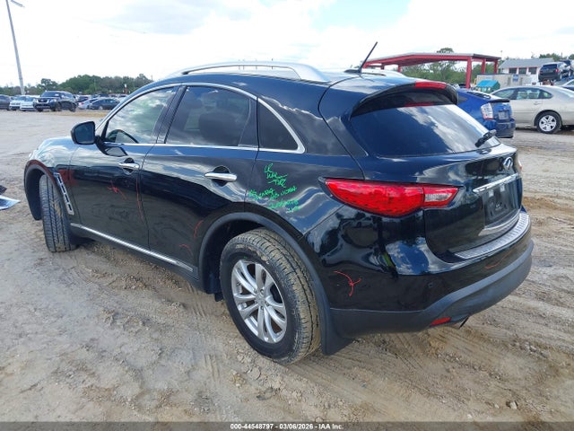 2013 INFINITI FX37 JN8CS1MU1DM140944 Photo 2