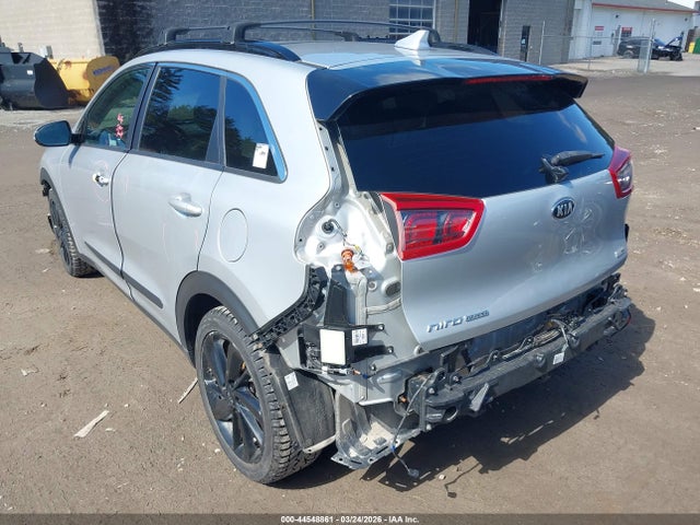 KIA Niro S Touring 2019 KNDCC3LC6K5238033 Image 3