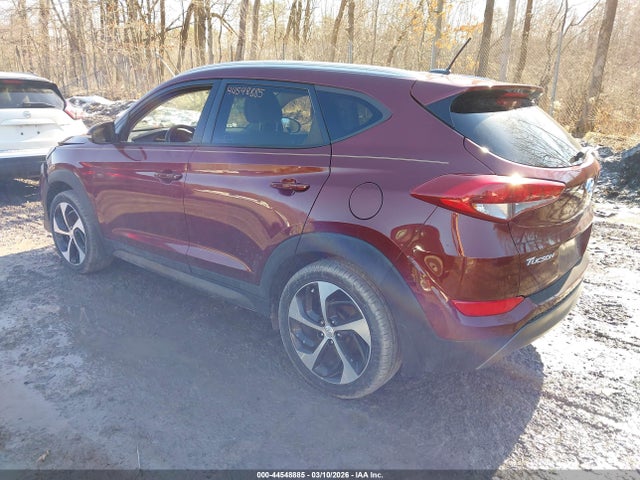 2016 HYUNDAI TUCSON KM8J33A21GU076080 Photo 2