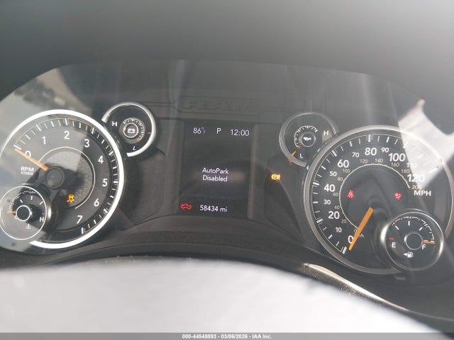44548893 :رقم المزاد ، 1C6RREFG8NN217697 vin ، 2022 Ram 1500 Big Horn  4x2 5'7 Box مزاد بيع