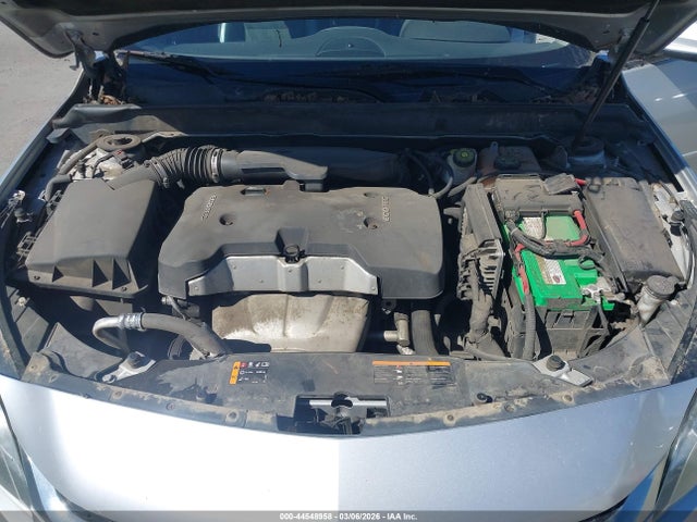 1G11C5SL3EF161729 Chevrolet MALIBU 1LT
