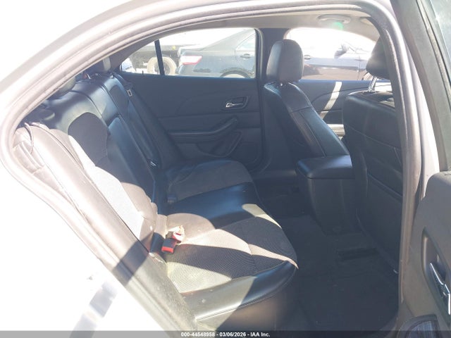 1G11C5SL3EF161729 Chevrolet MALIBU 1LT