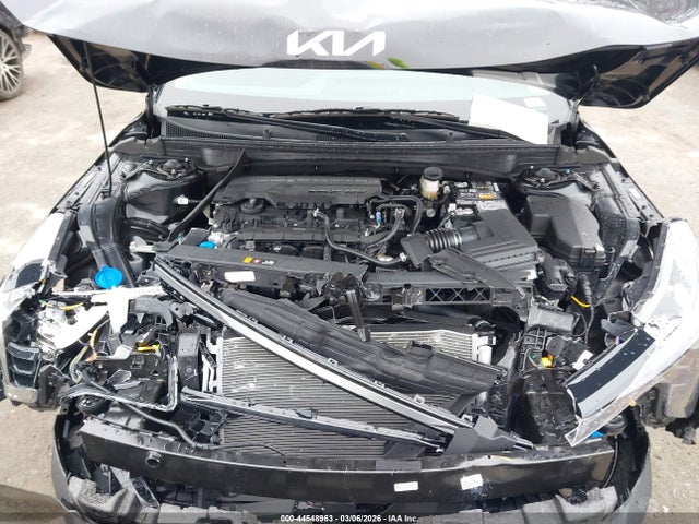 Продажа на аукционе авто 2025 Kia K4 Ex, vin: 3KPFU4DE9SE199703, номер лота: 44548963