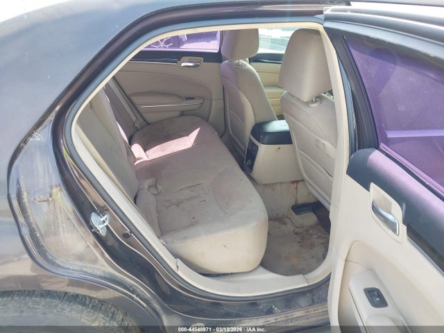 2012 Chrysler 300 მანქანა იყიდება აუქციონზე, vin: 2C3CCAAG6CH264317, აუქციონის ნომერი: 44548971
